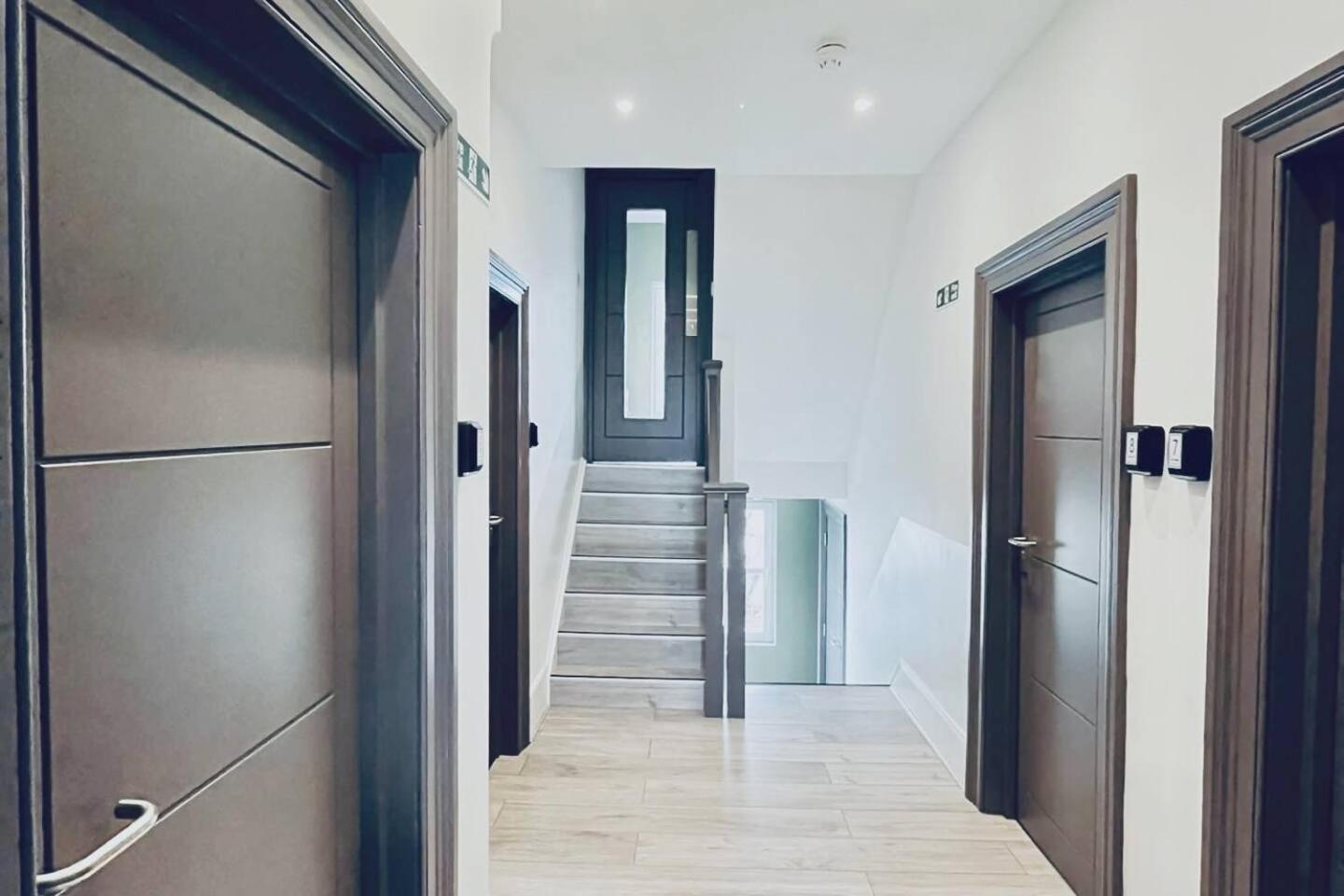 Apt 09 Stylish Studio Steps From Sea & Promenade Brighton Екстериор снимка